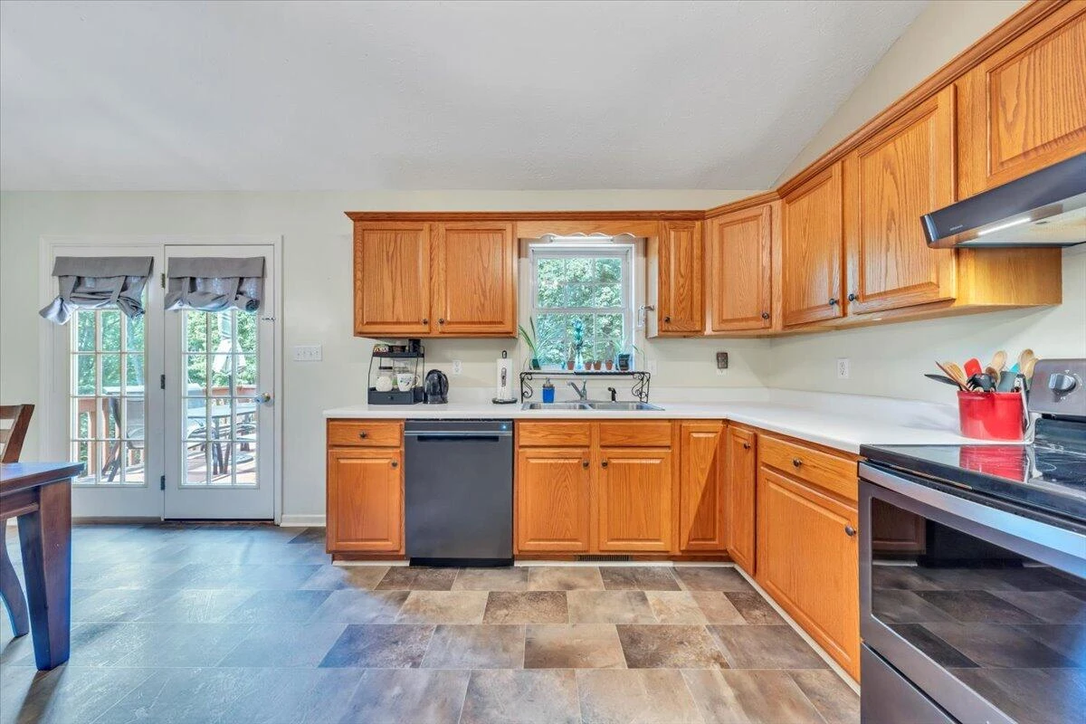 595 Iron Ridge RD - Photo 21