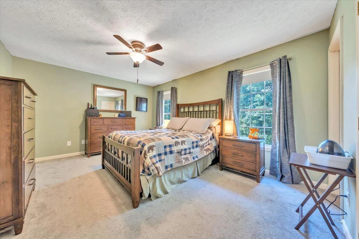 595 Iron Ridge RD - Photo 26