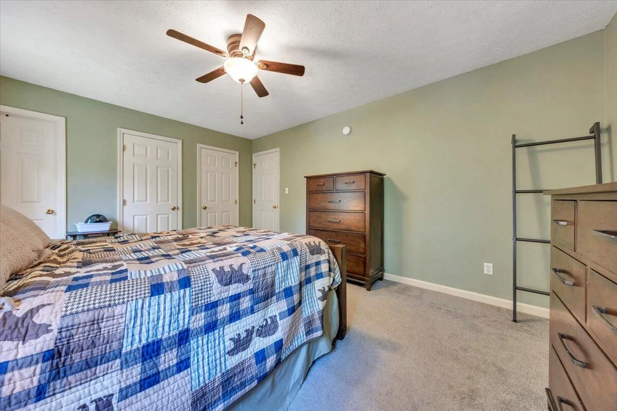 595 Iron Ridge RD - Photo 28