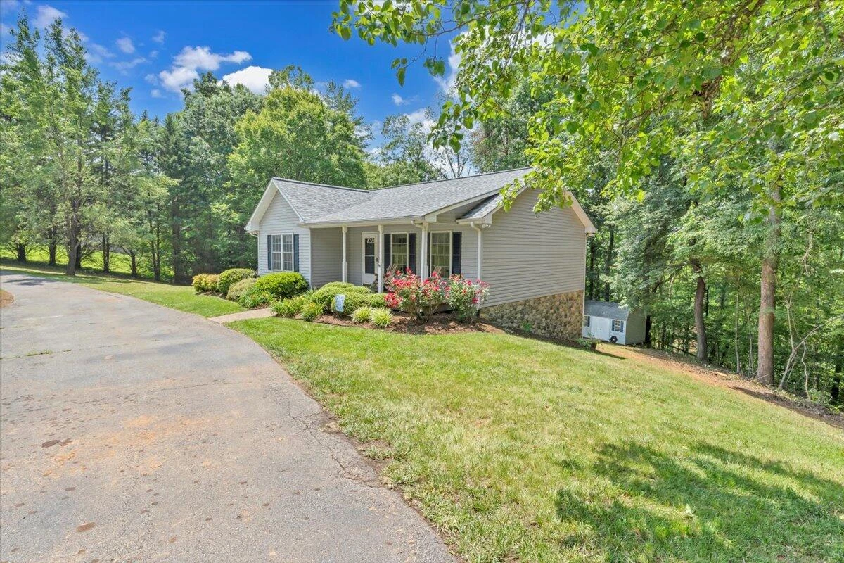 595 Iron Ridge RD - Photo 47