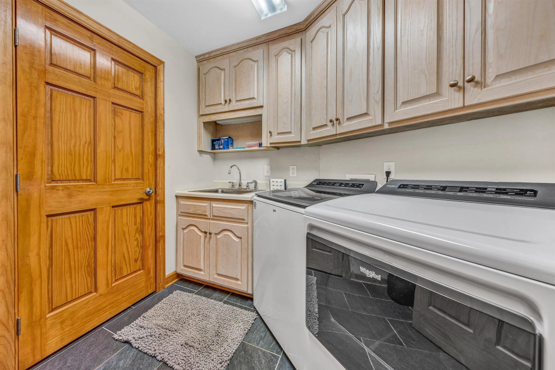 510 Crestview RD - Photo 16