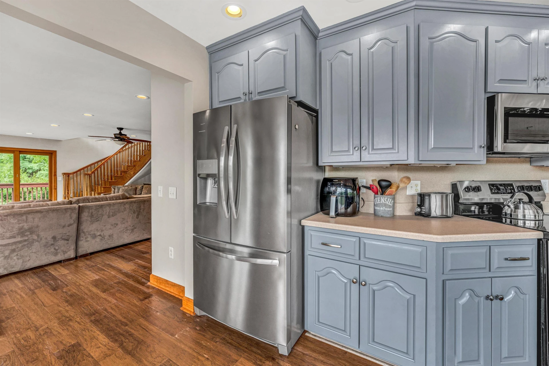 510 Crestview RD - Photo 18