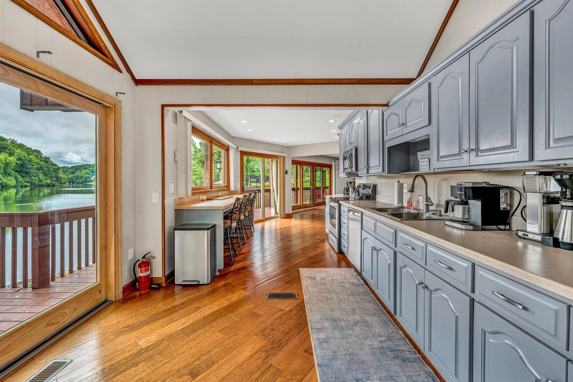 510 Crestview RD - Photo 19