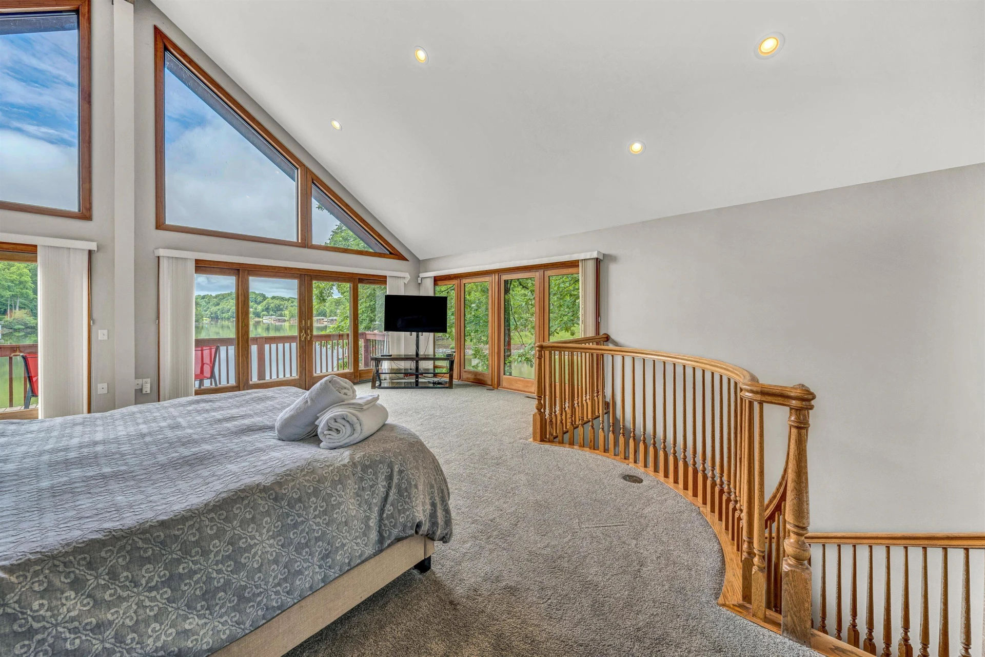 510 Crestview RD - Photo 24