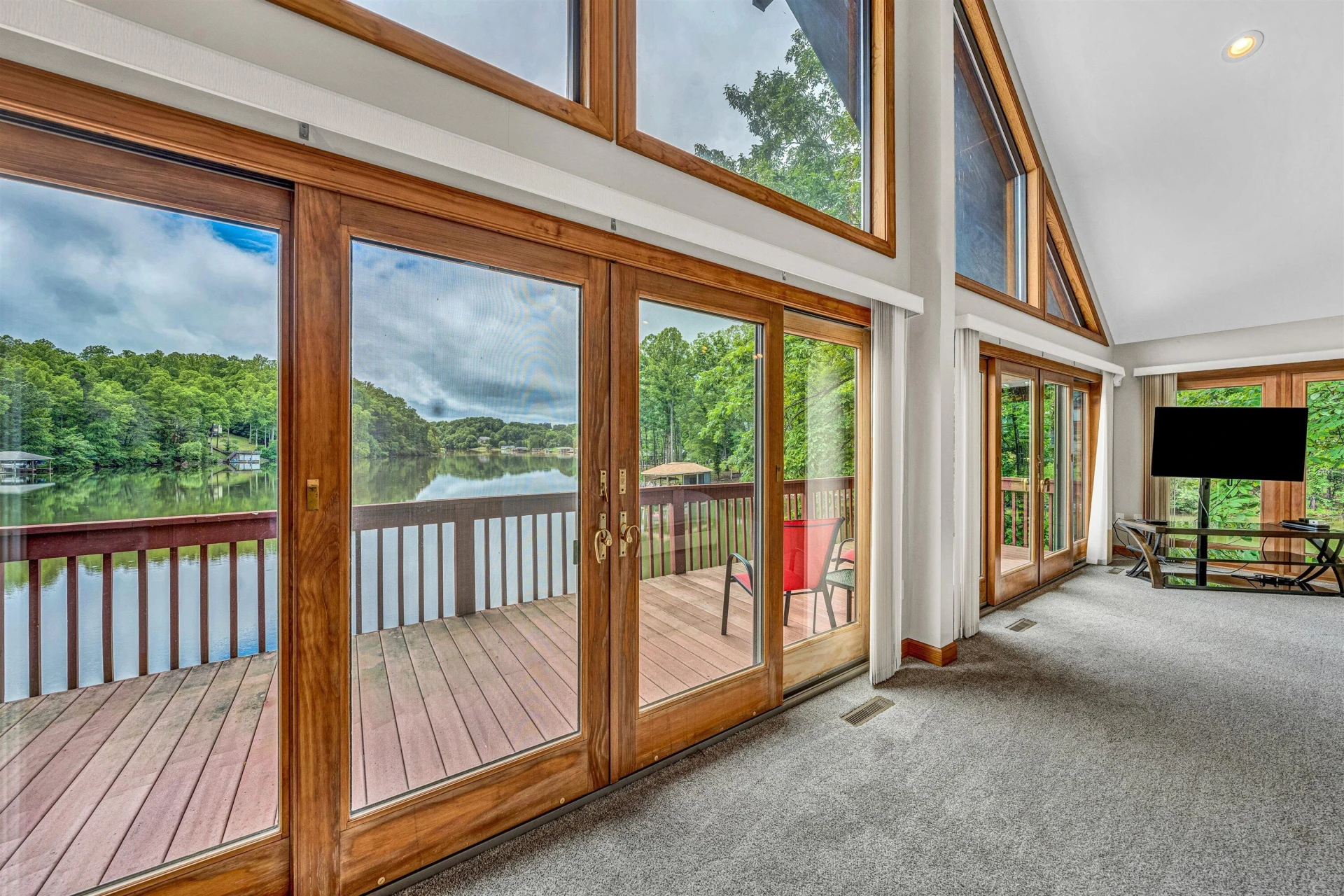510 Crestview RD - Photo 26