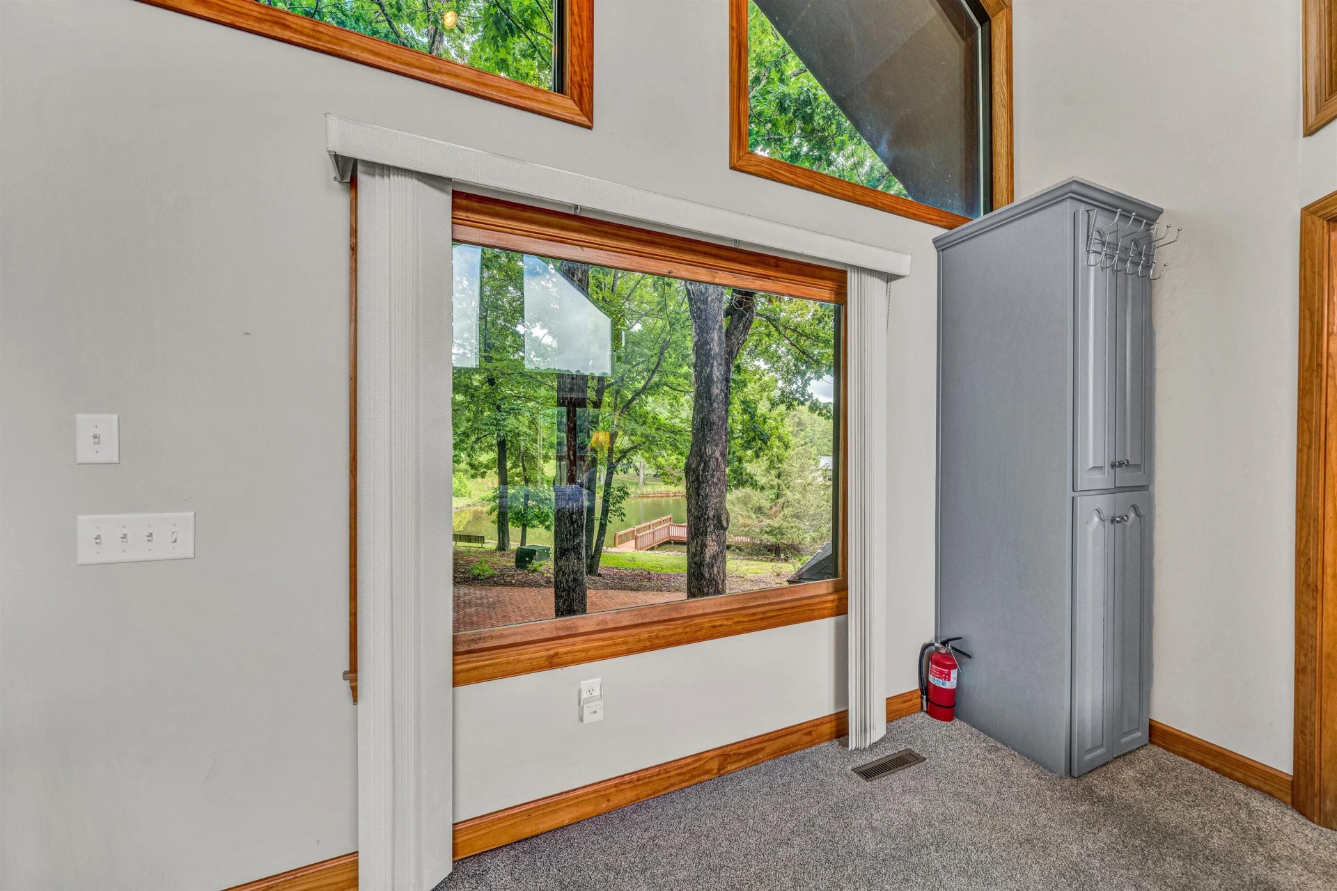 510 Crestview RD - Photo 27