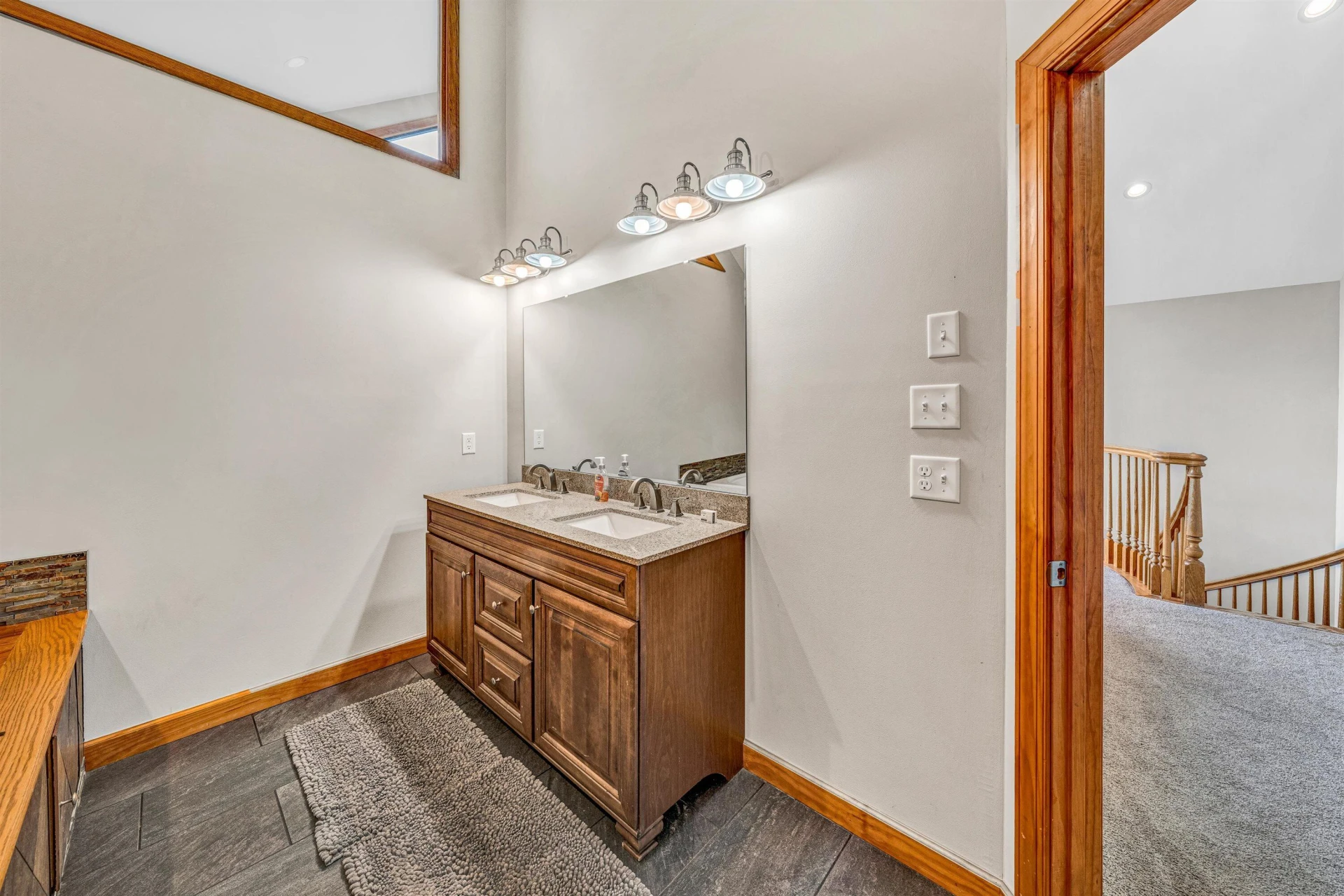 510 Crestview RD - Photo 29
