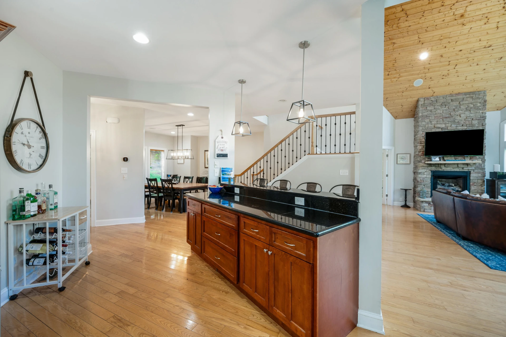 1359 Nicholas LN - Photo 15