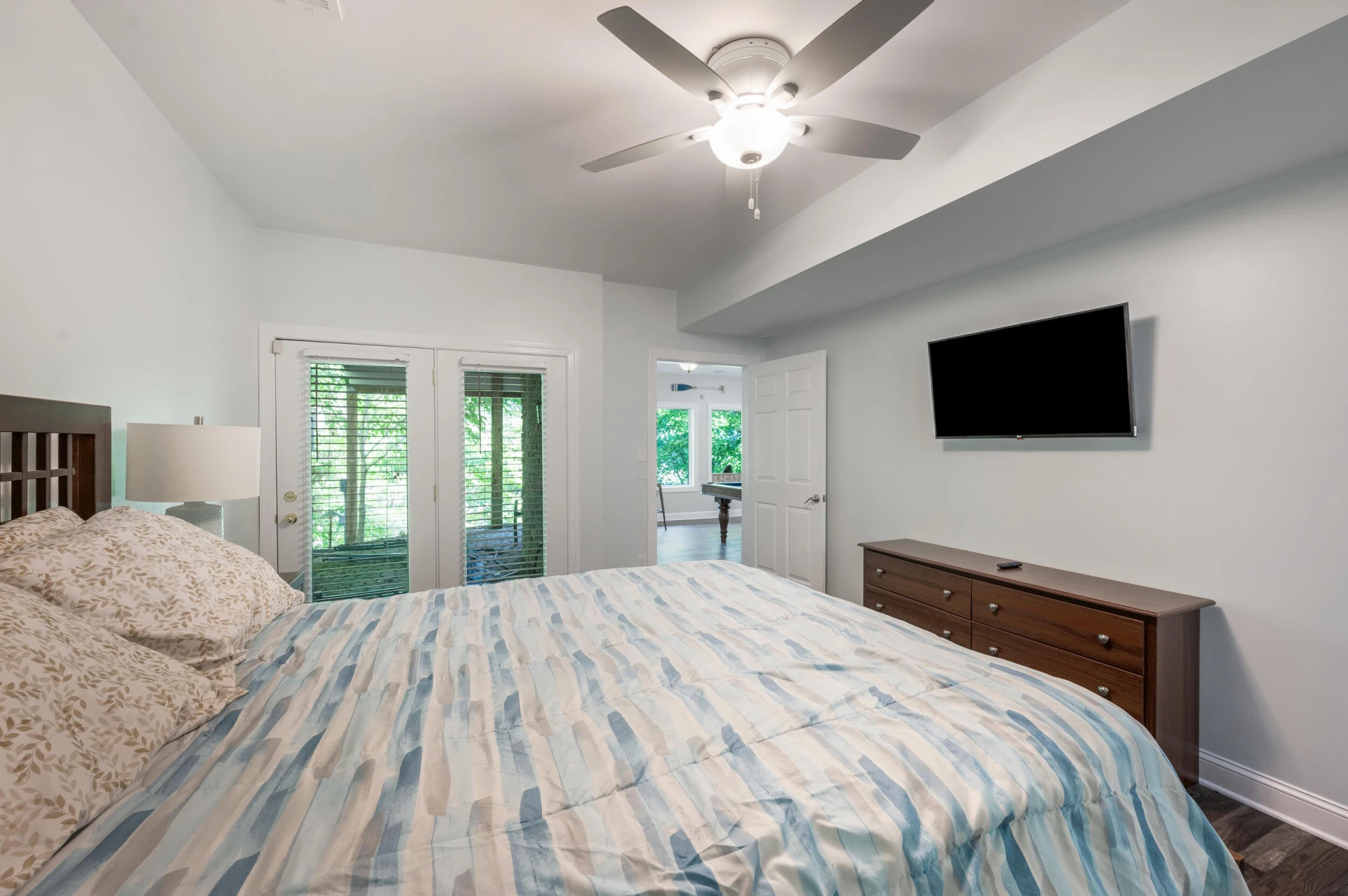 1359 Nicholas LN - Photo 45