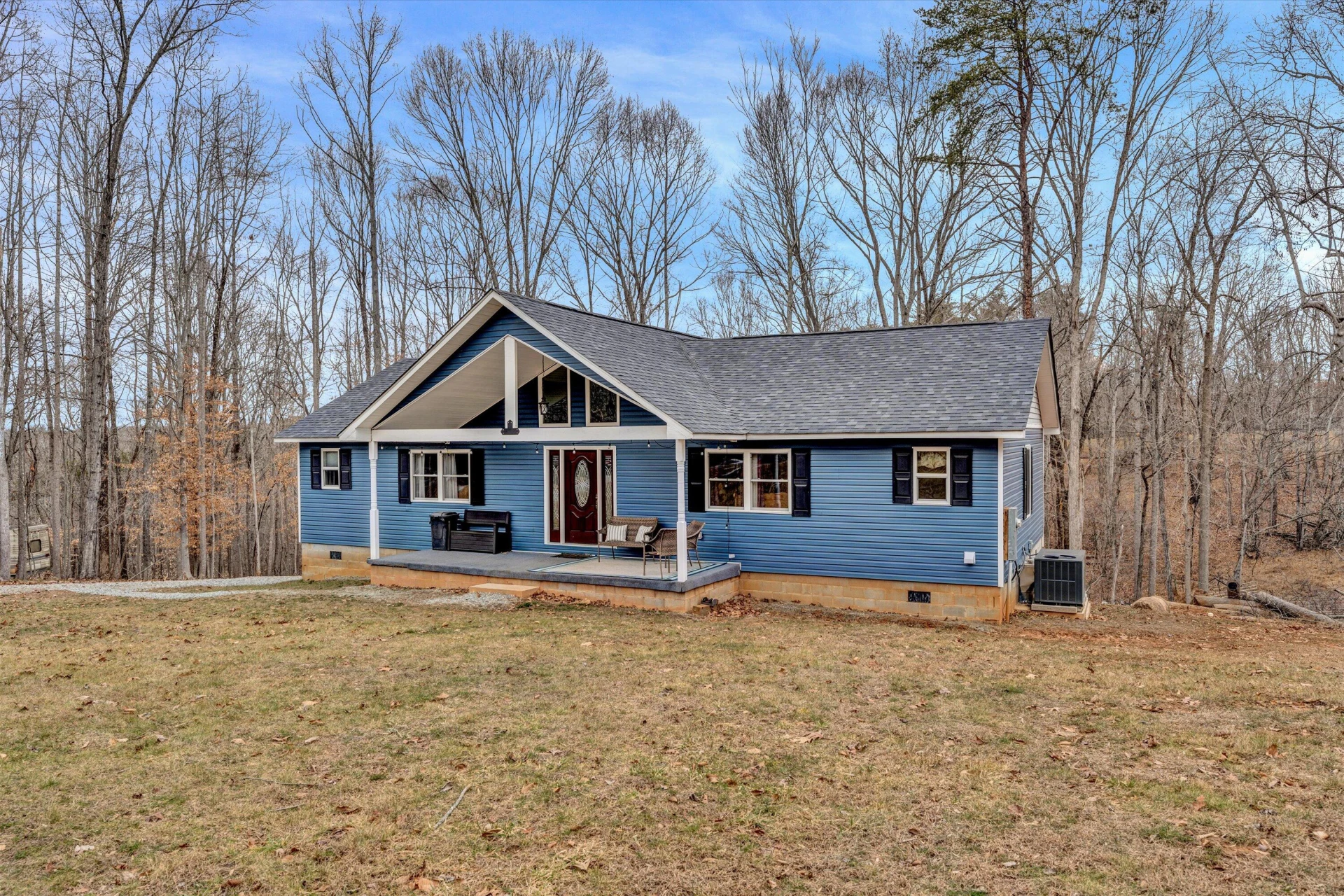 106 Whisper Knoll DR