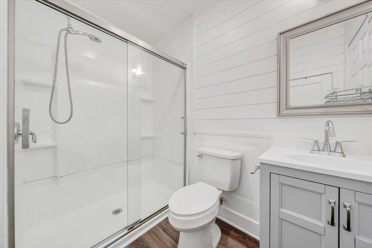 1124 Jamison AVE SE - Photo 17