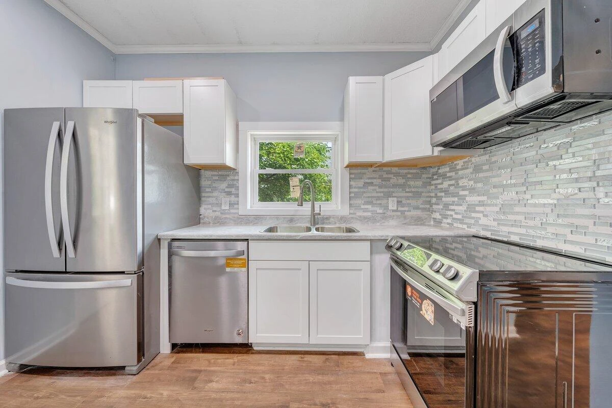 3311 Memorial AVE - Photo 22