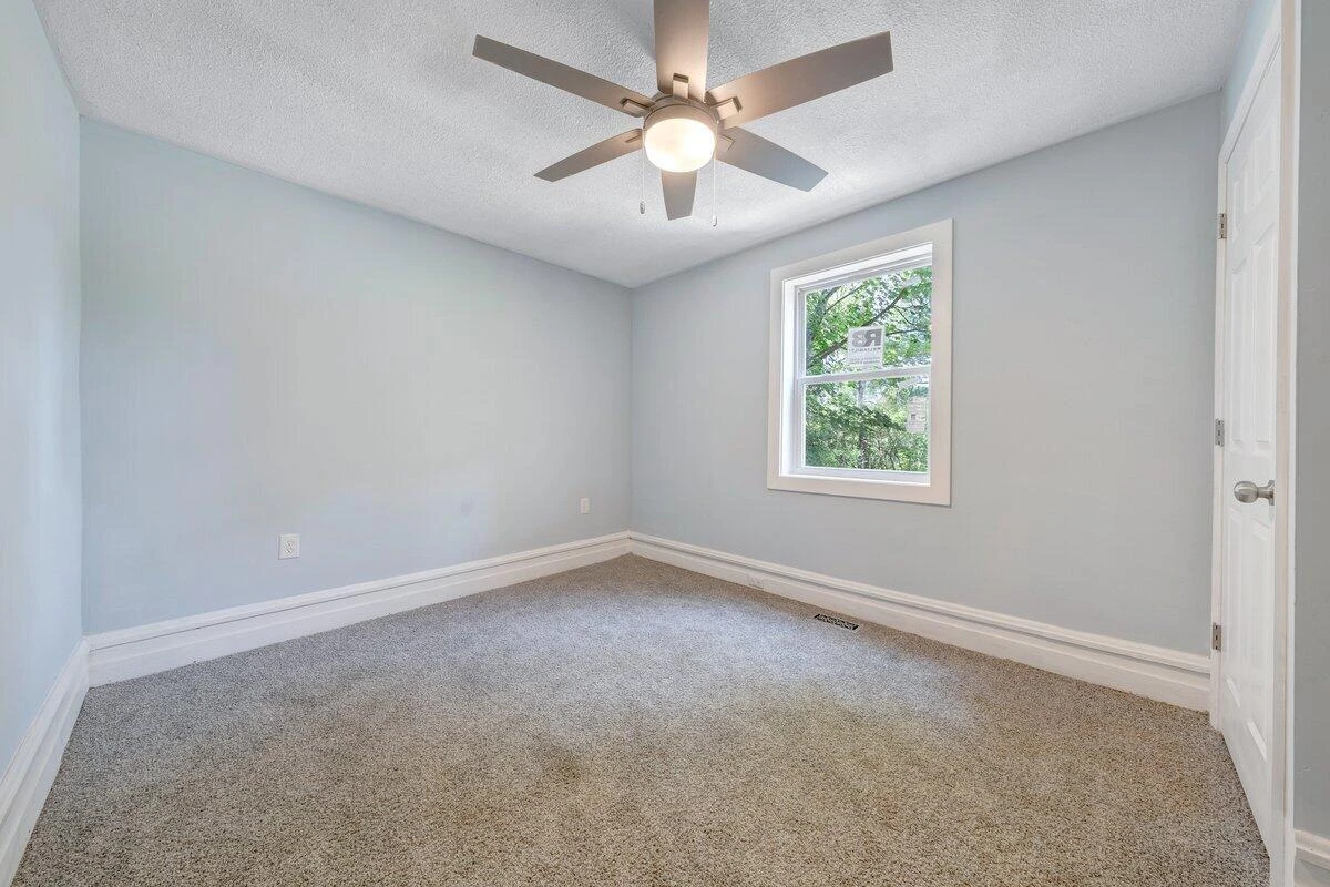 3311 Memorial AVE - Photo 29