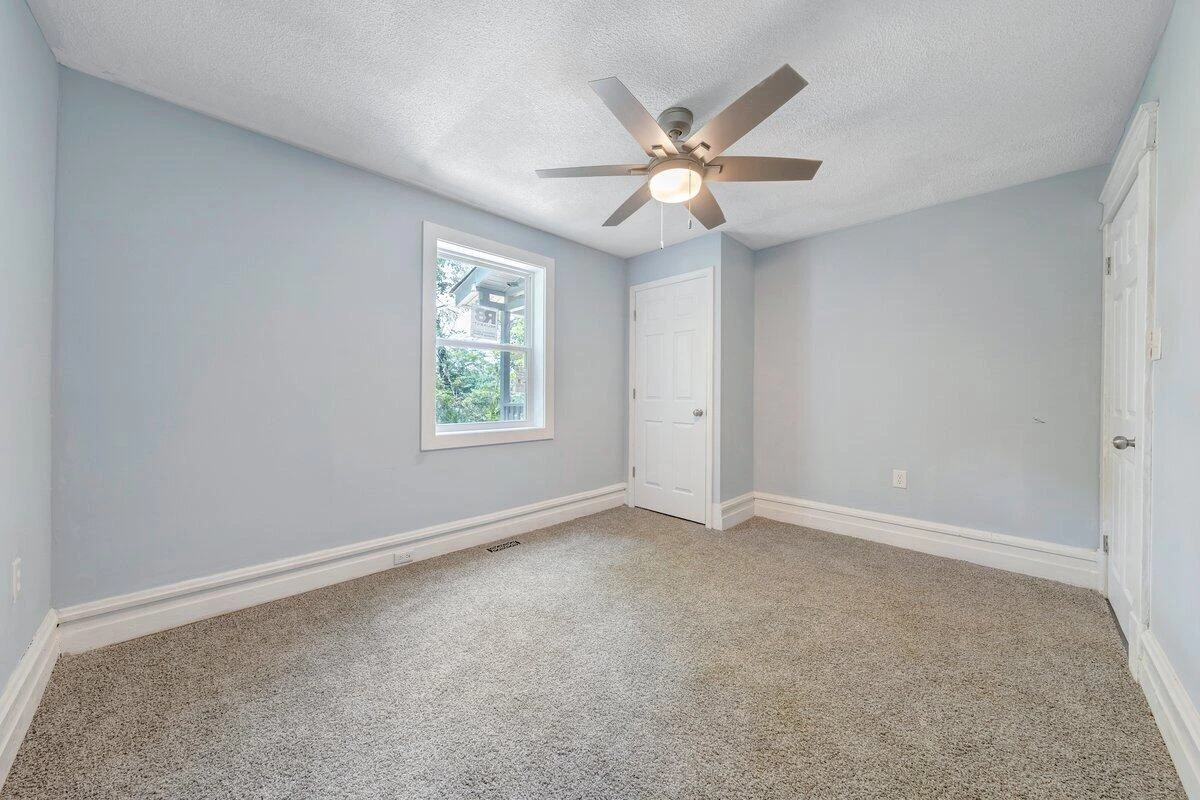 3311 Memorial AVE - Photo 30