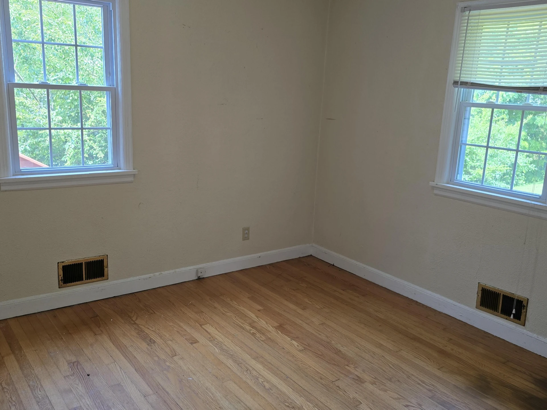 1211 Stoutamire DR - Photo 6