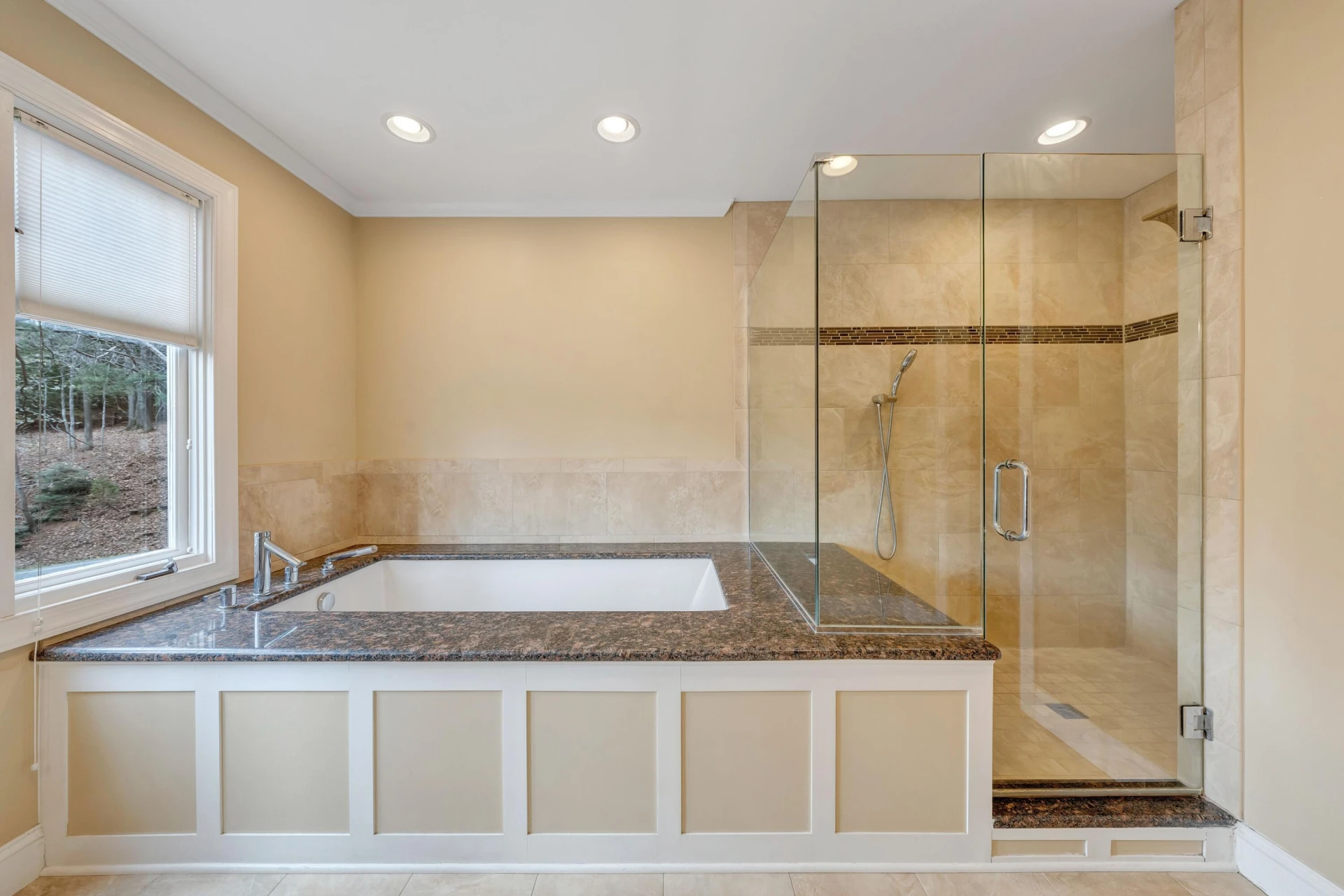 4921 Hunting Hills DR - Photo 37