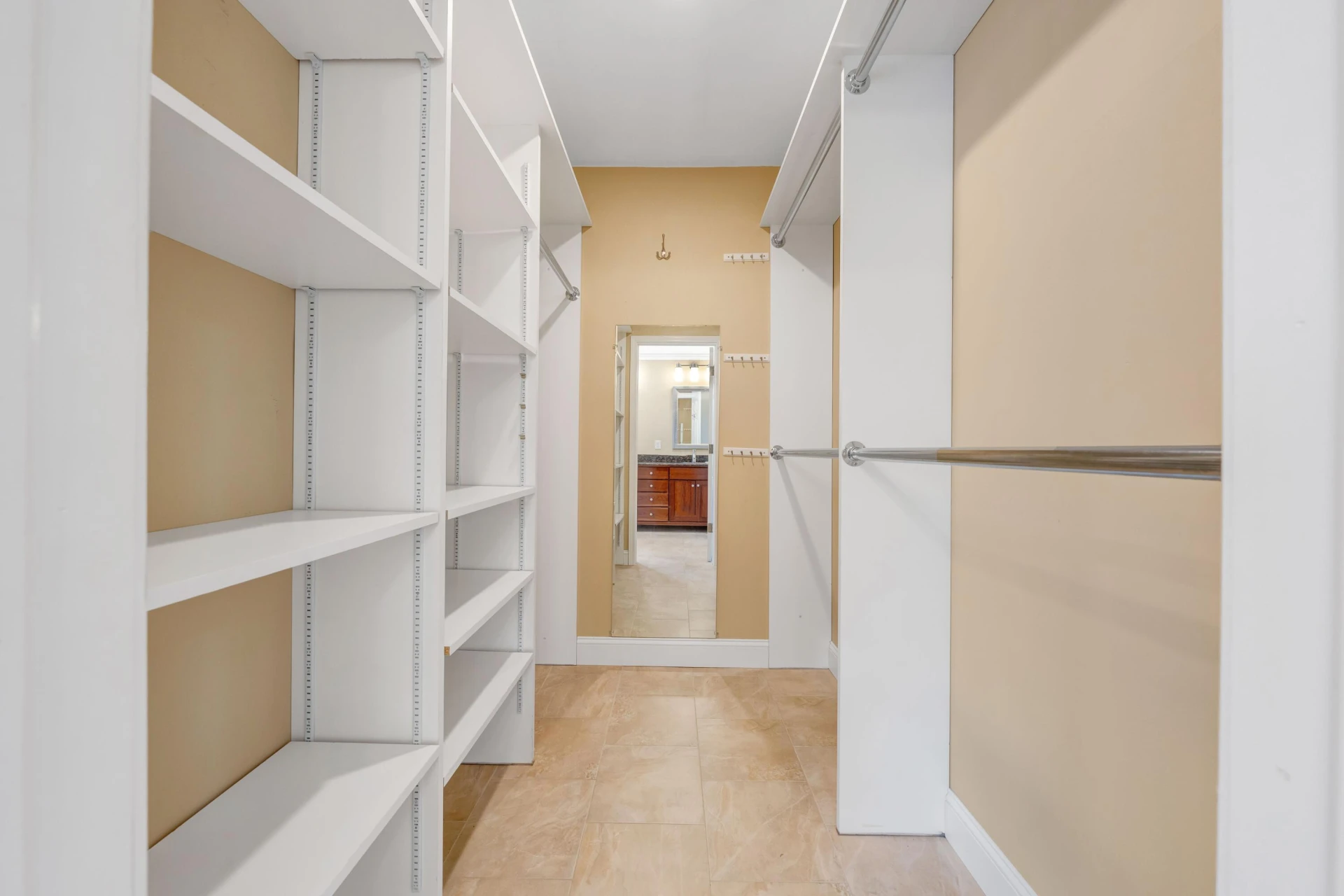 4921 Hunting Hills DR - Photo 40