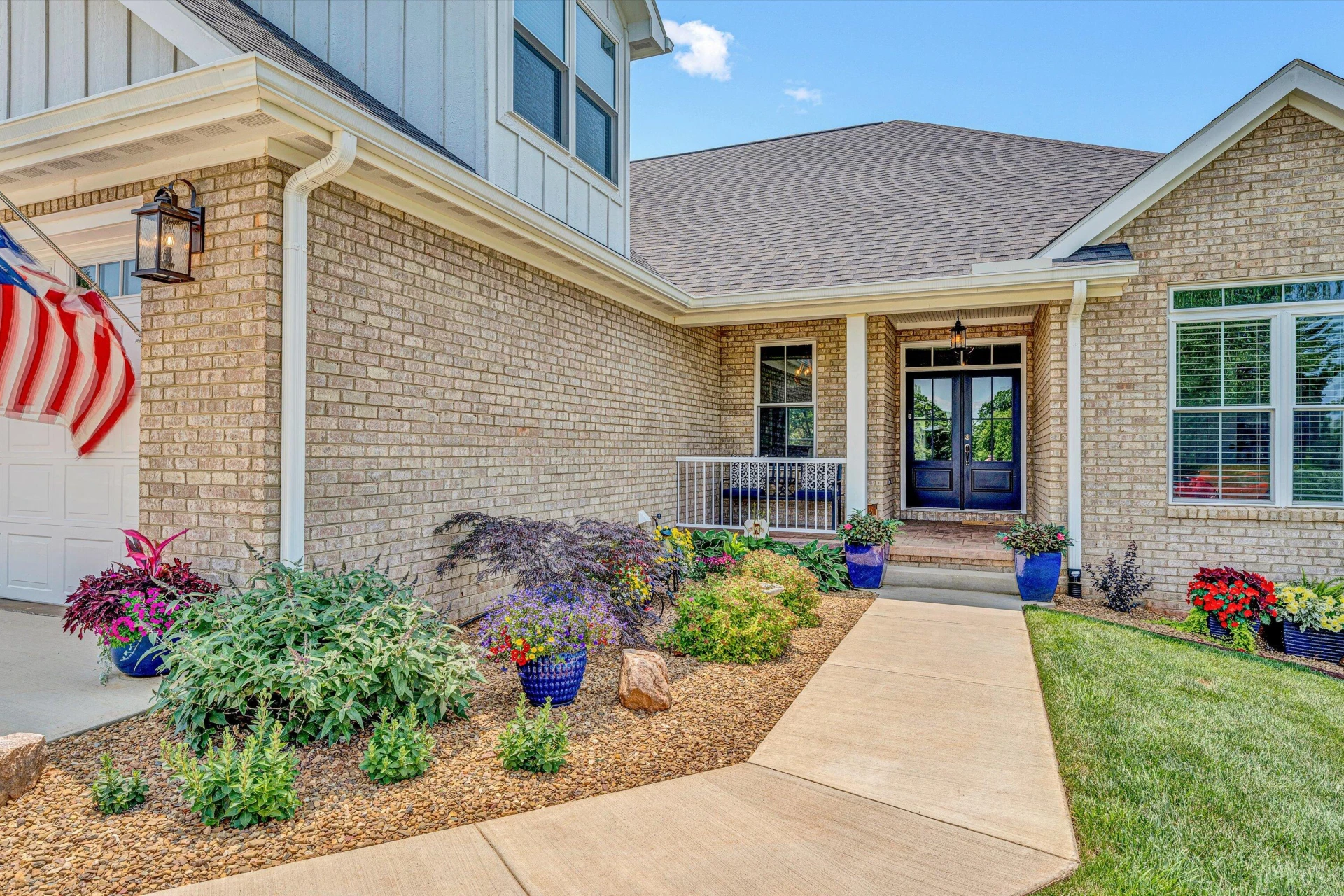 371 Nyle Ridge RD - Photo 3
