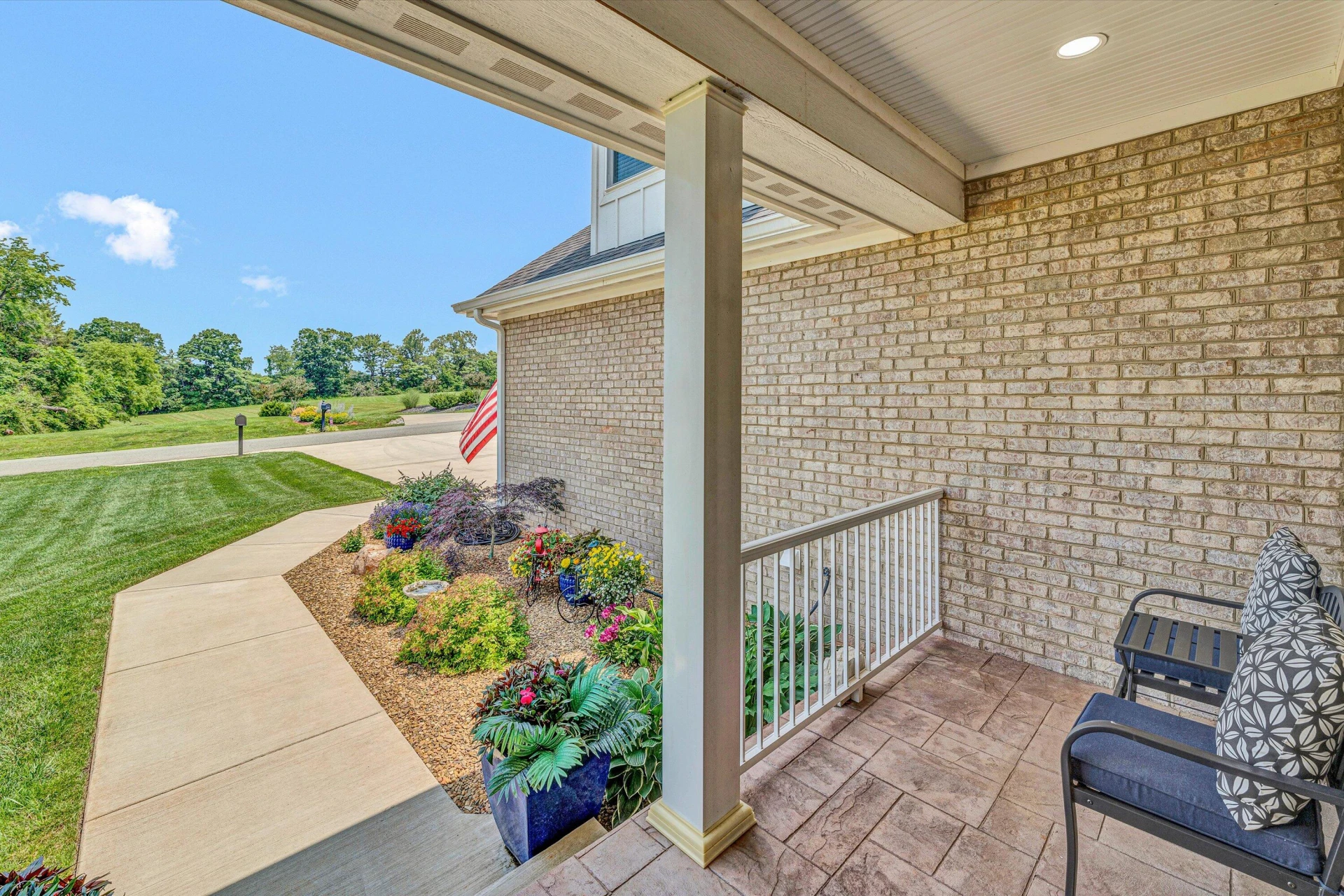 371 Nyle Ridge RD - Photo 5