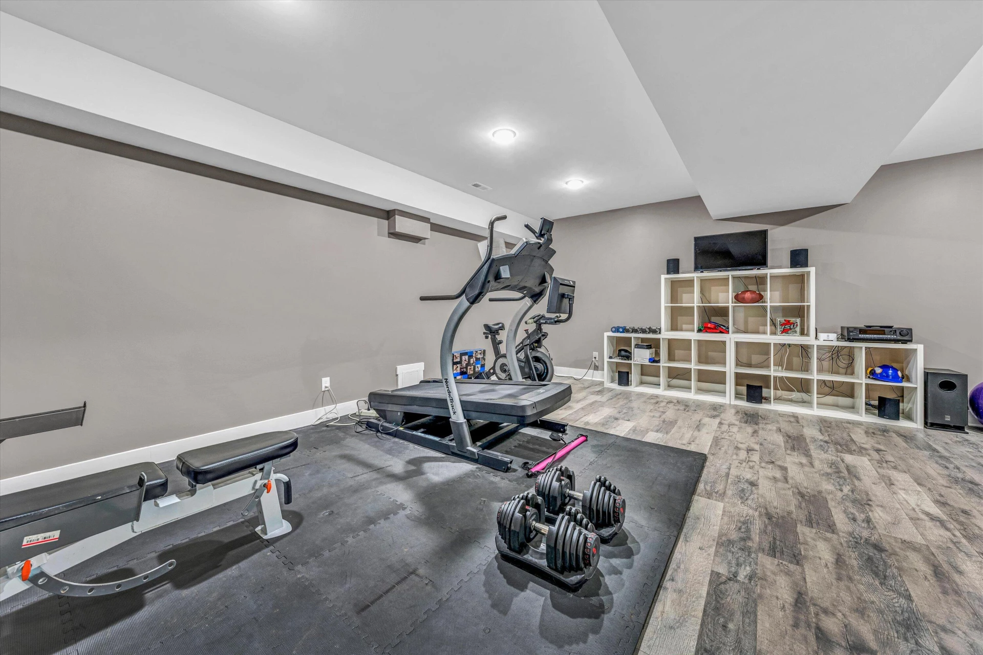 371 Nyle Ridge RD - Photo 52