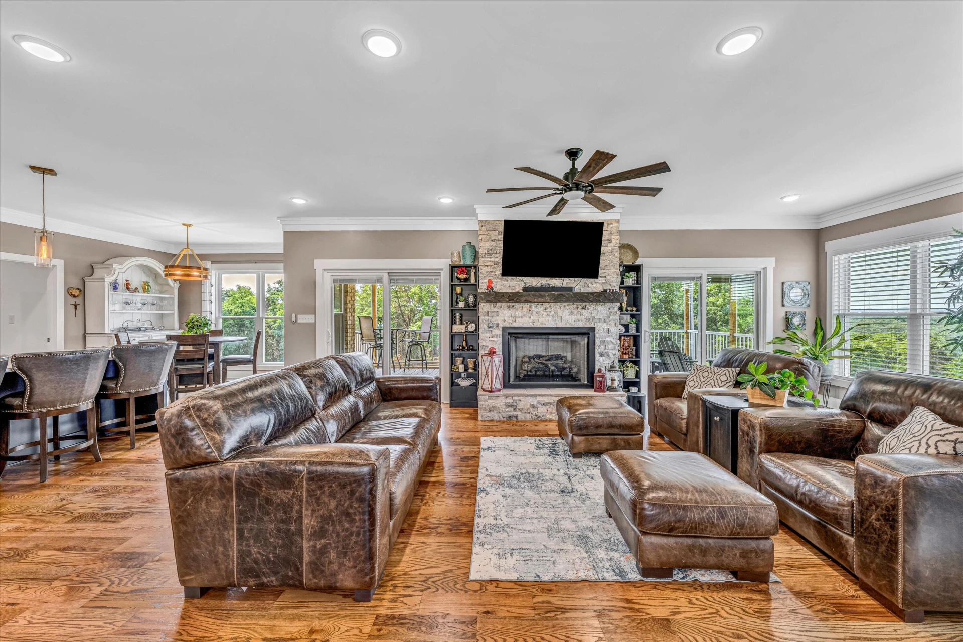 371 Nyle Ridge RD - Photo 8