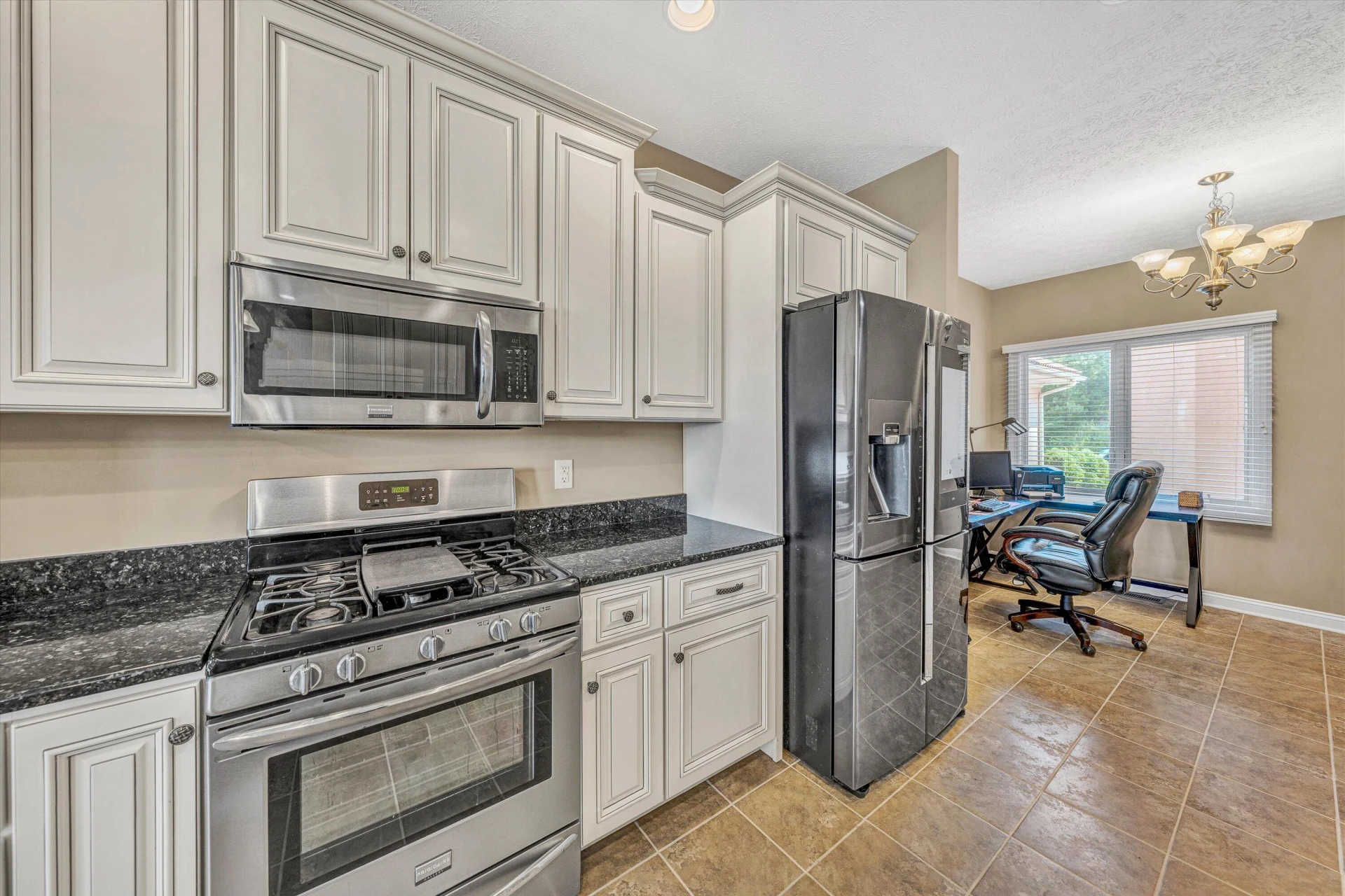 1066 Siesta Key CT - Photo 6