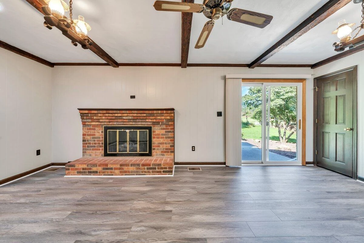 3951 Blandfield DR - Photo 14