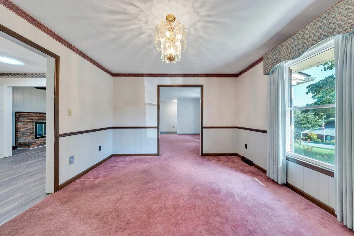 3951 Blandfield DR - Photo 26