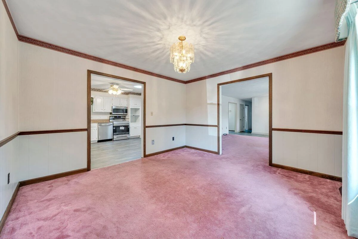 3951 Blandfield DR - Photo 29