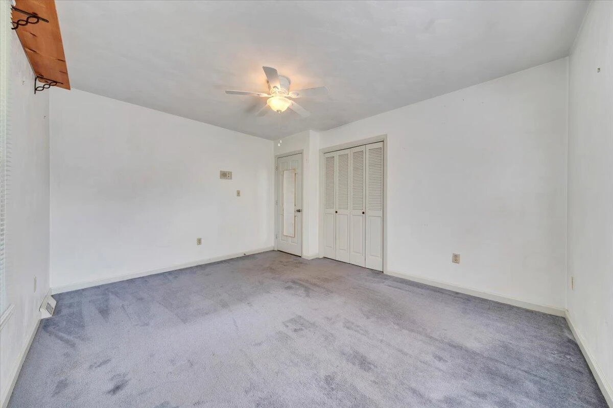 3951 Blandfield DR - Photo 38