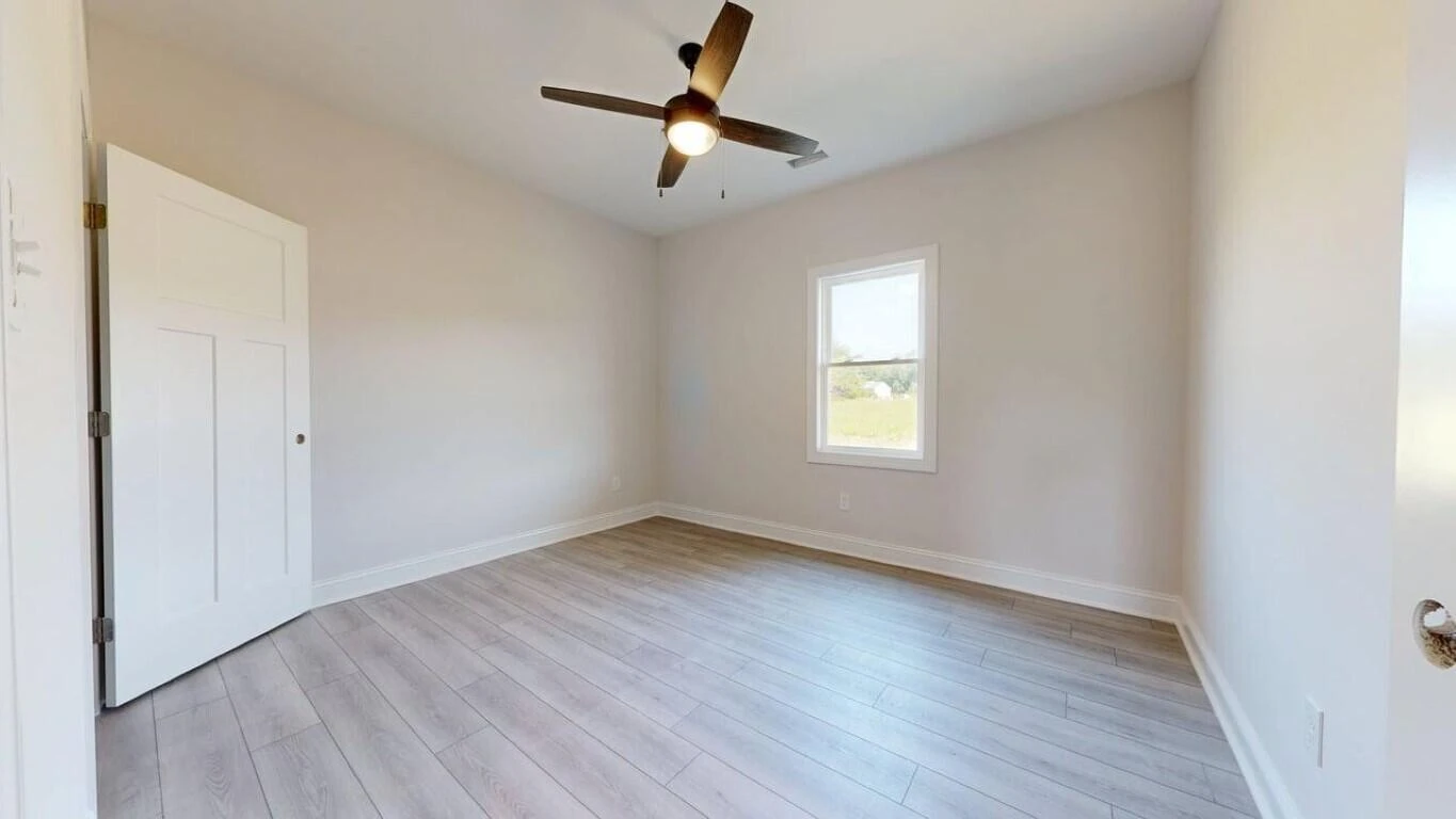 2308 Smith Mountain Lake PKWY - Photo 20