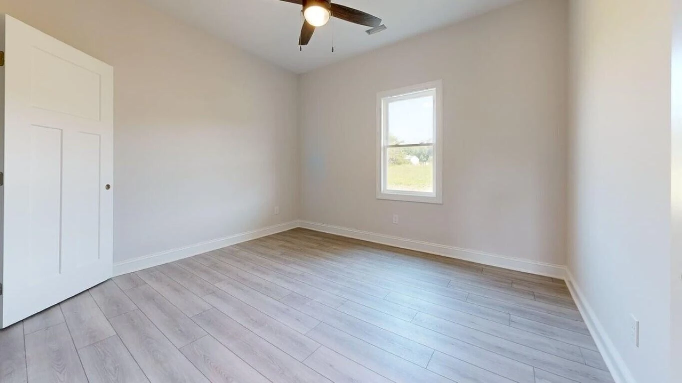 2308 Smith Mountain Lake PKWY - Photo 29