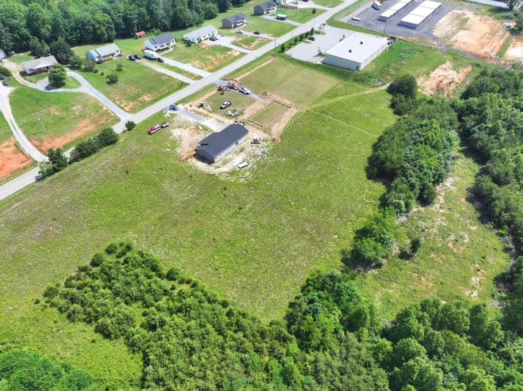 2308 Smith Mountain Lake PKWY - Photo 36