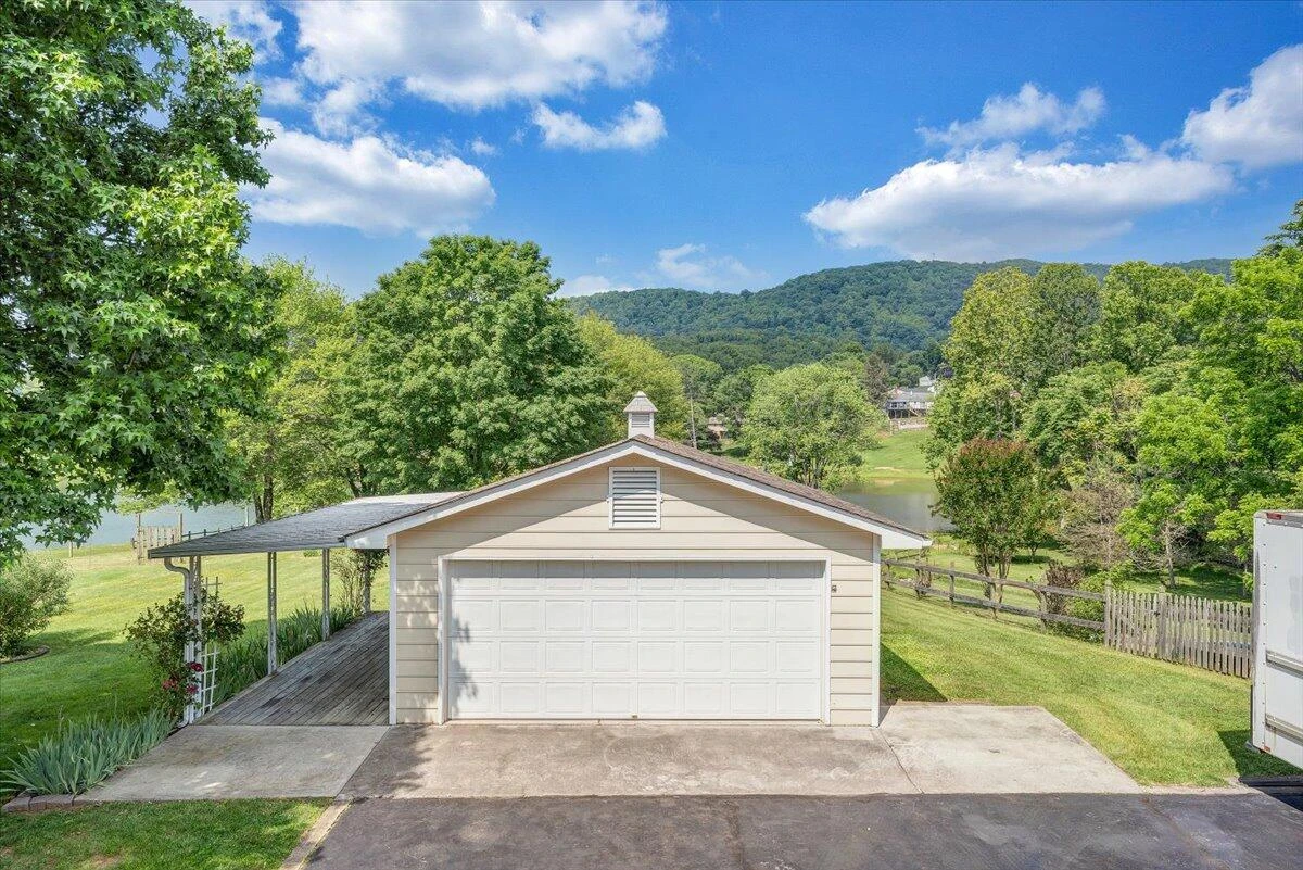 1207 Laymantown RD - Photo 29