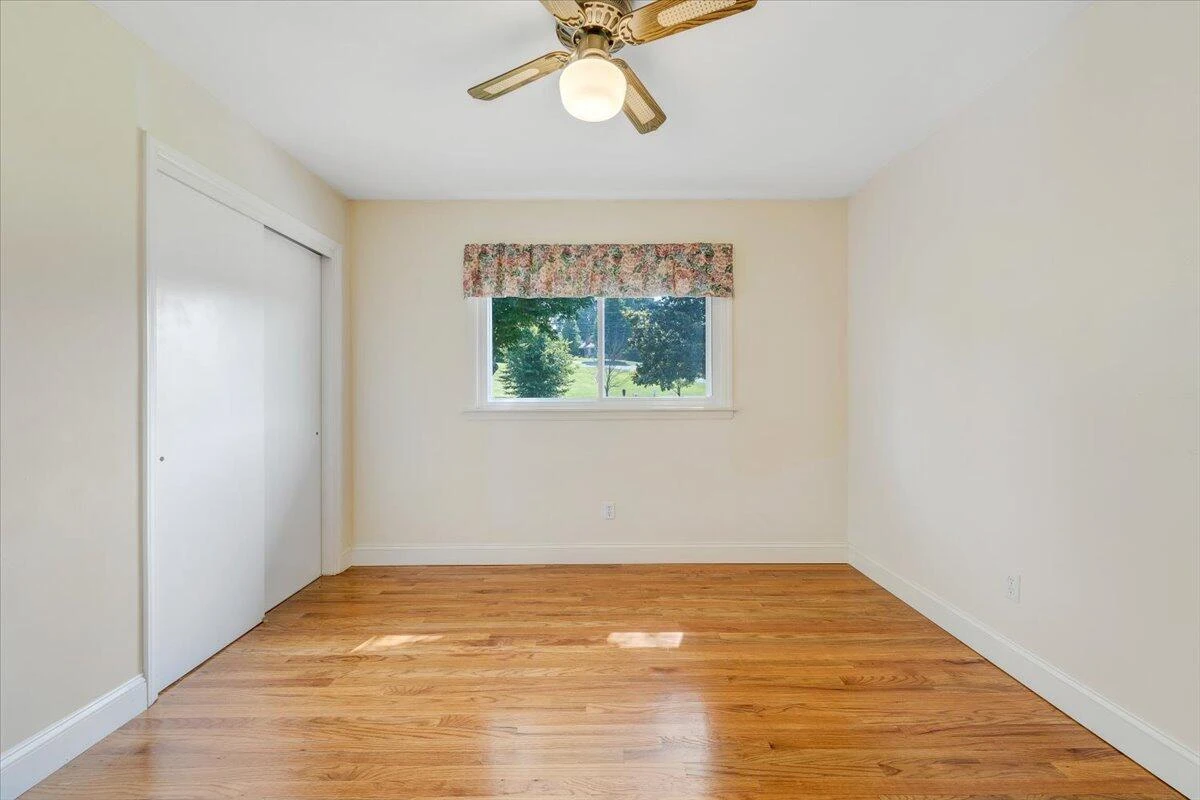 1207 Laymantown RD - Photo 32