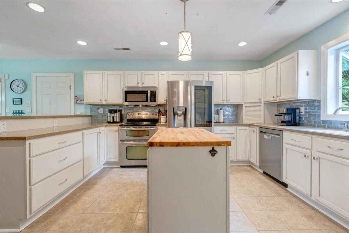 7609 Countrywood DR - Photo 20