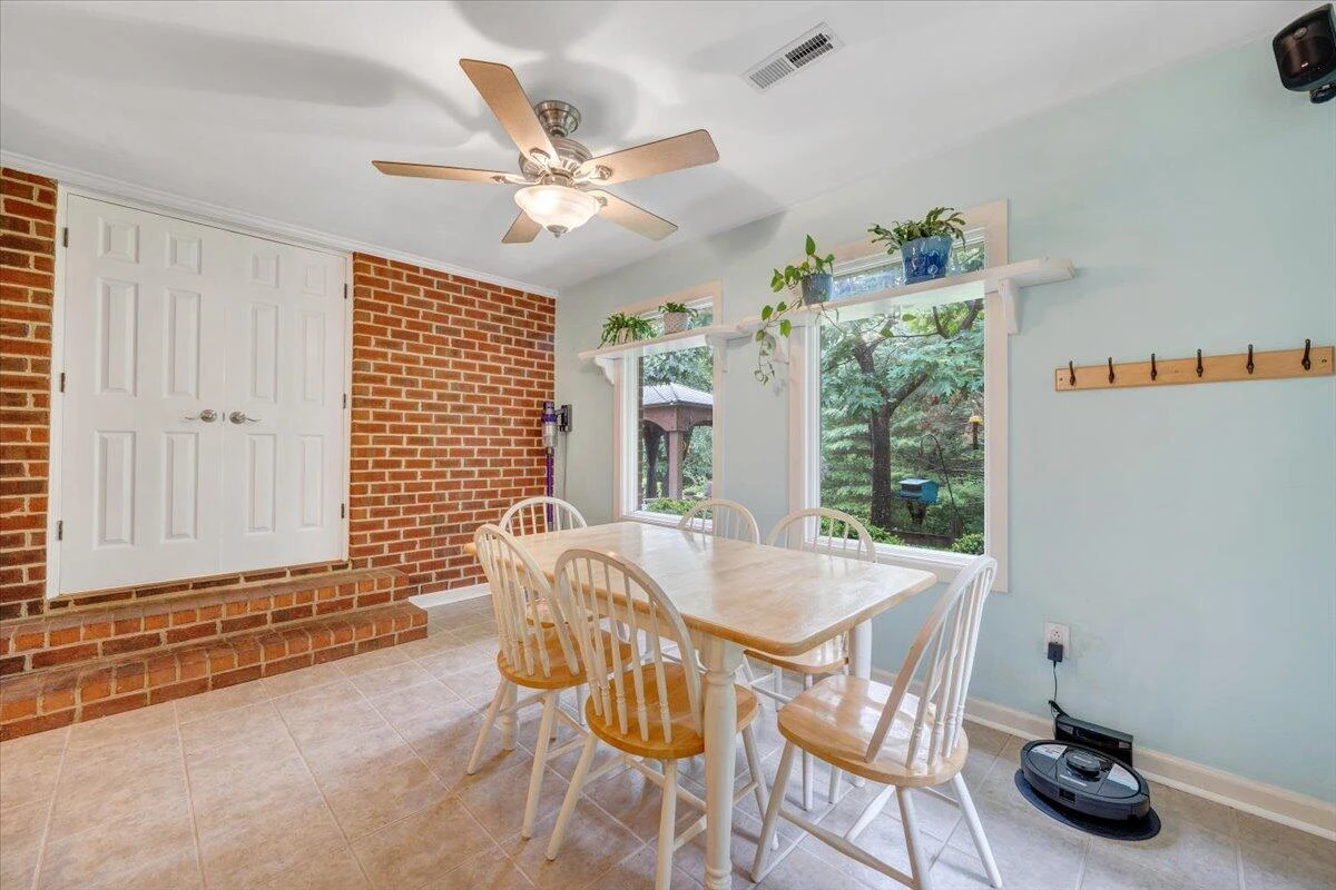 7609 Countrywood DR - Photo 29