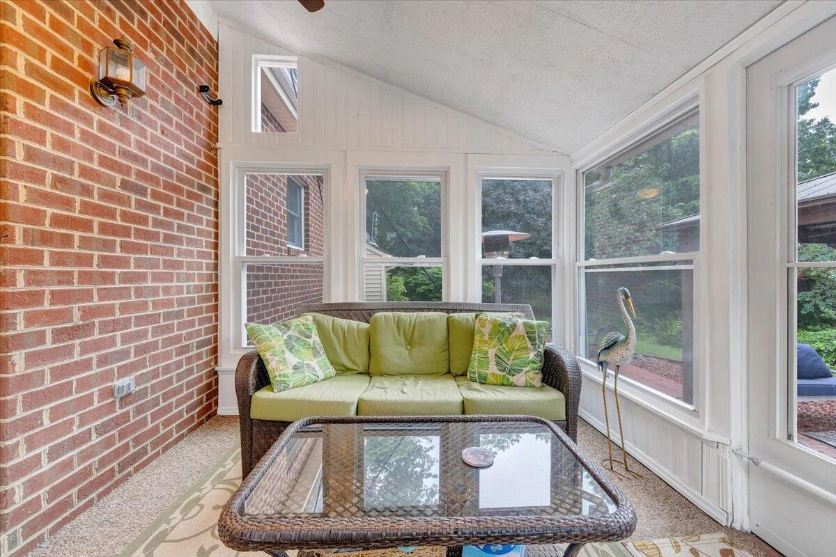 7609 Countrywood DR - Photo 37