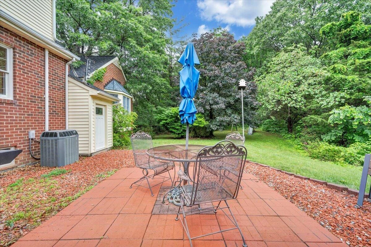 7609 Countrywood DR - Photo 74
