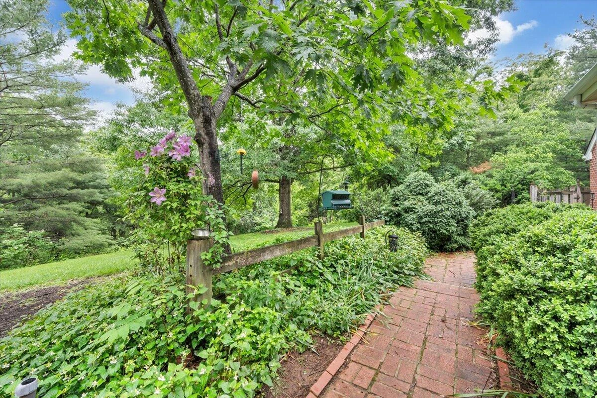 7609 Countrywood DR - Photo 84