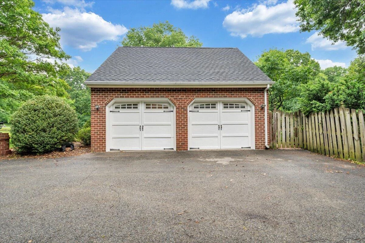 7609 Countrywood DR - Photo 86