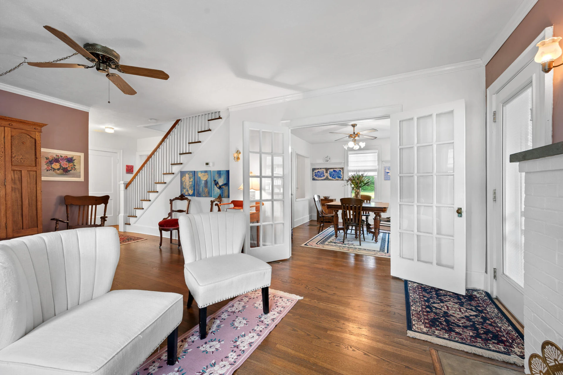 1210 Oakwood ST - Photo 15