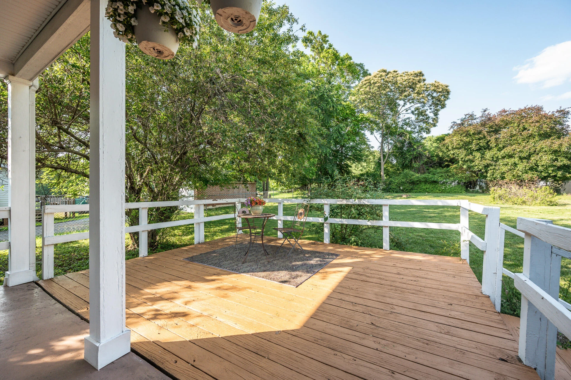 1210 Oakwood ST - Photo 40
