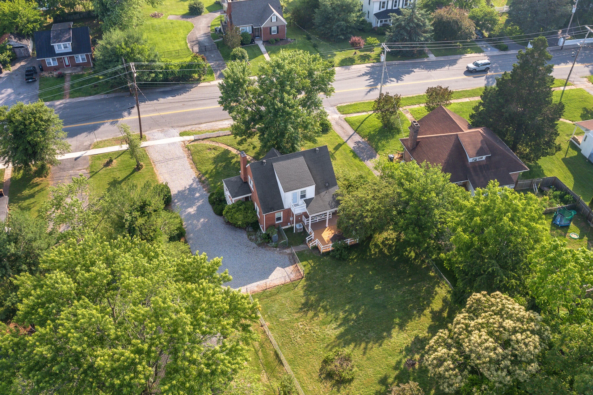 1210 Oakwood ST - Photo 44