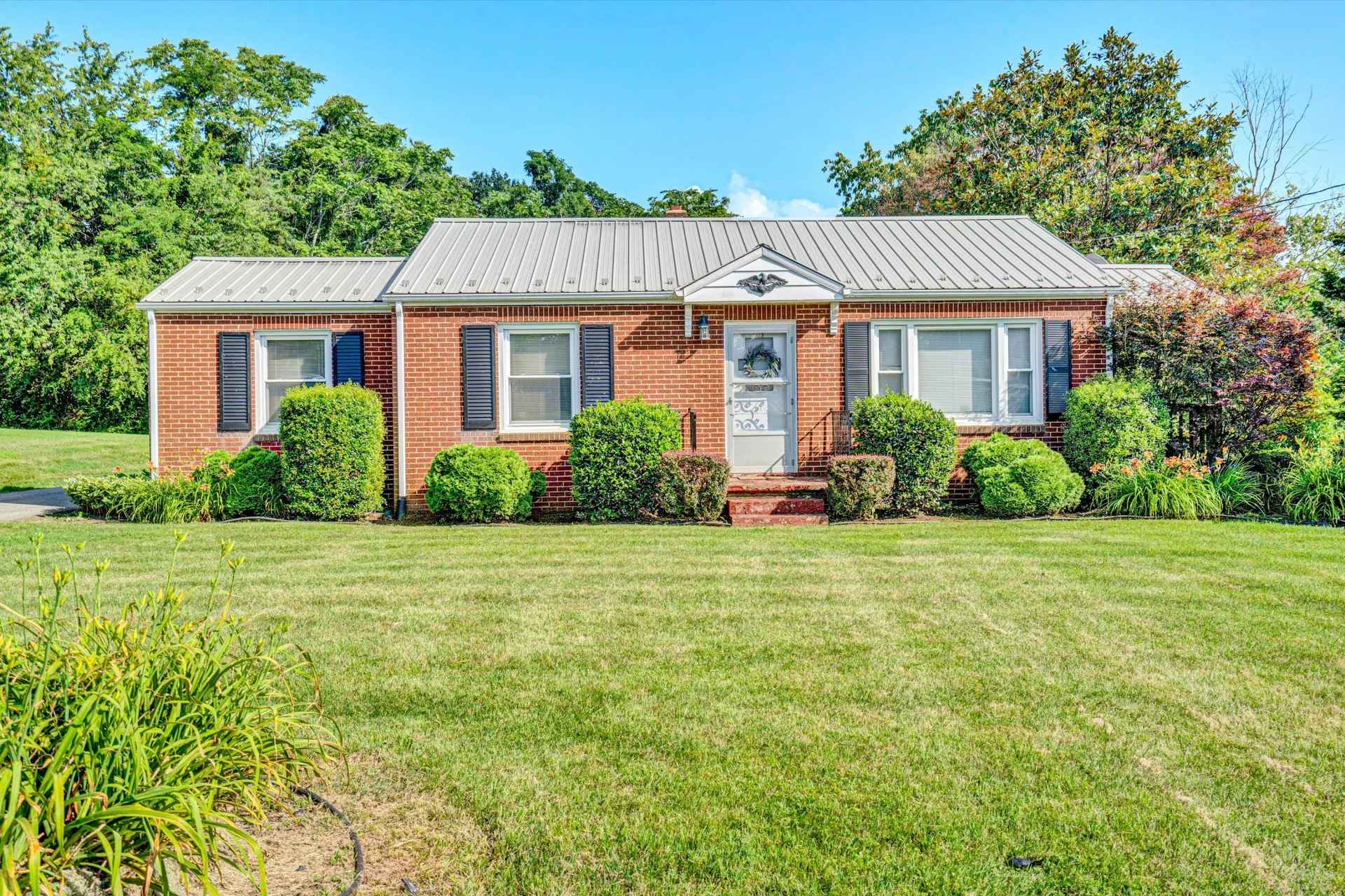 5067 Franklin ST - Photo 2