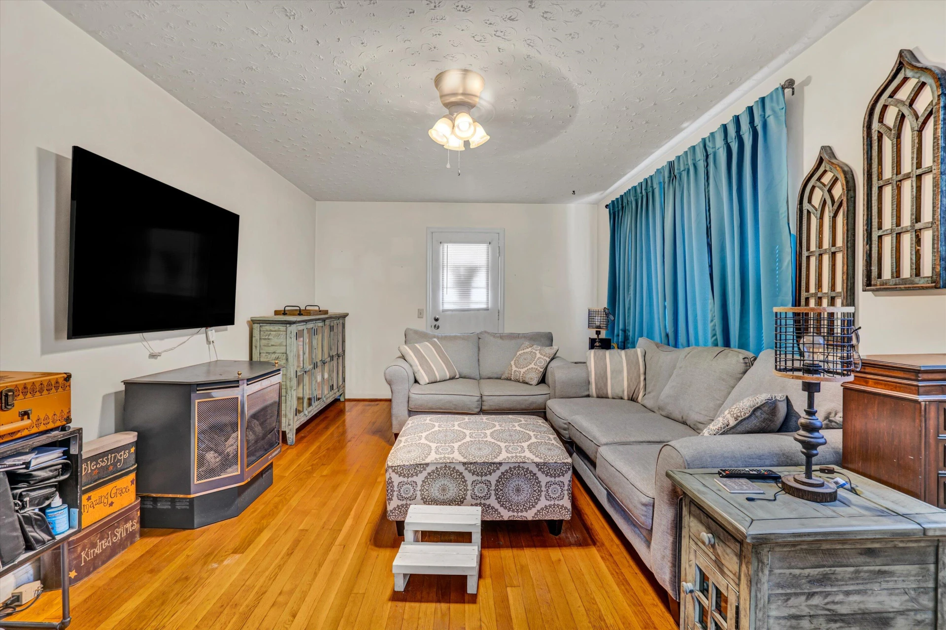 5067 Franklin ST - Photo 4