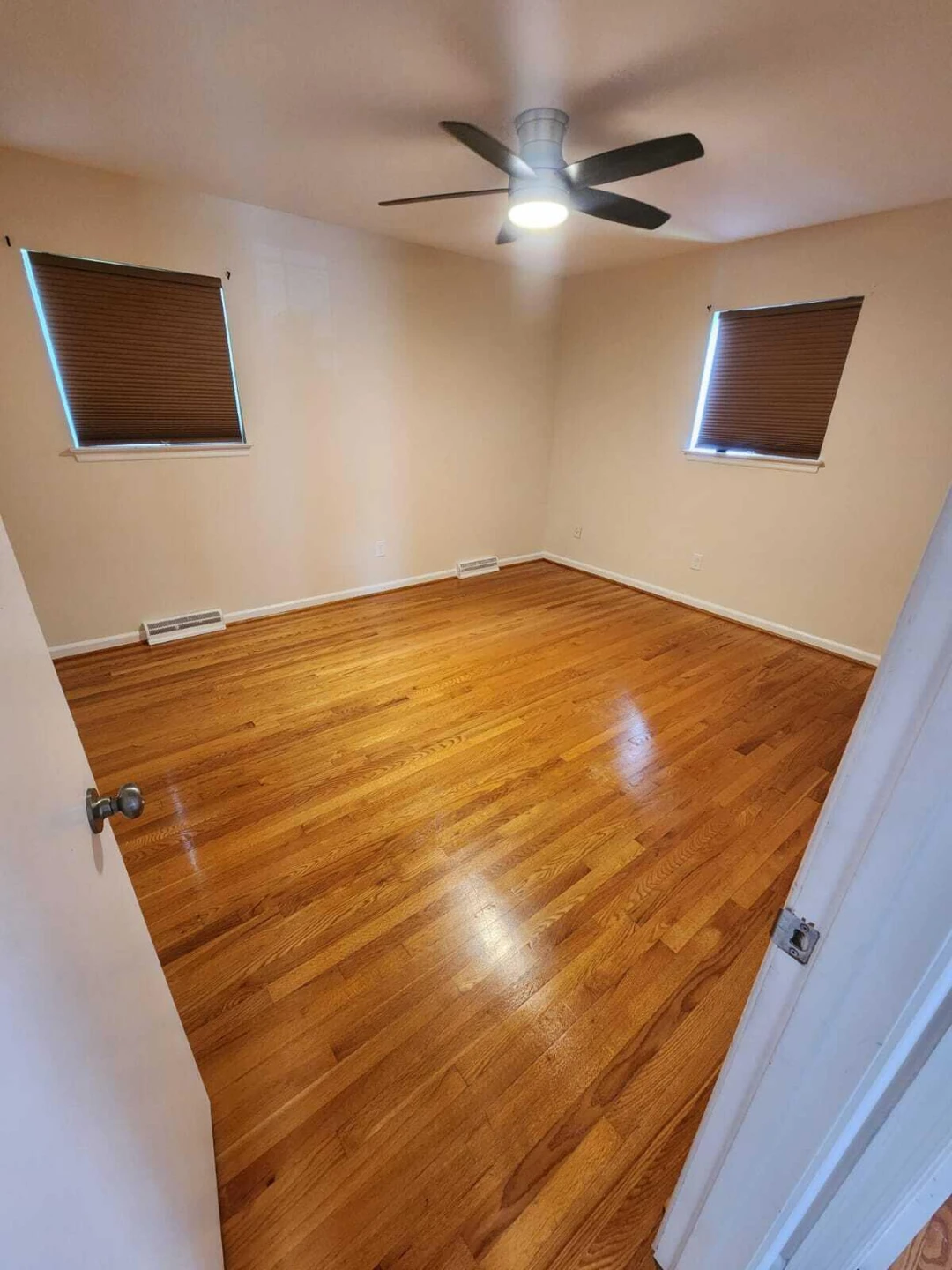 569 Holiday RD - Photo 26