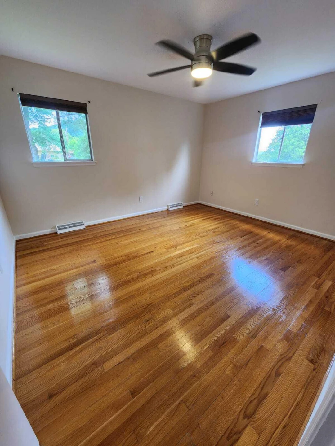 569 Holiday RD - Photo 27