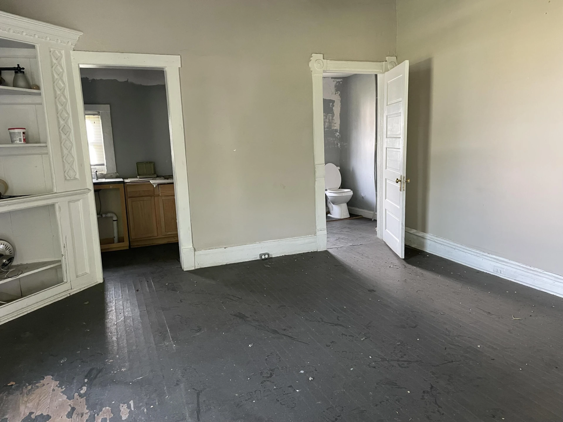 832 Patterson AVE SW - Photo 9
