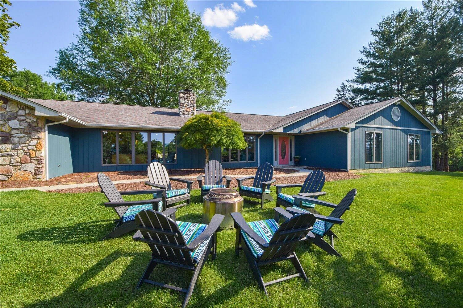 569 Sprinkle RD - Photo 3